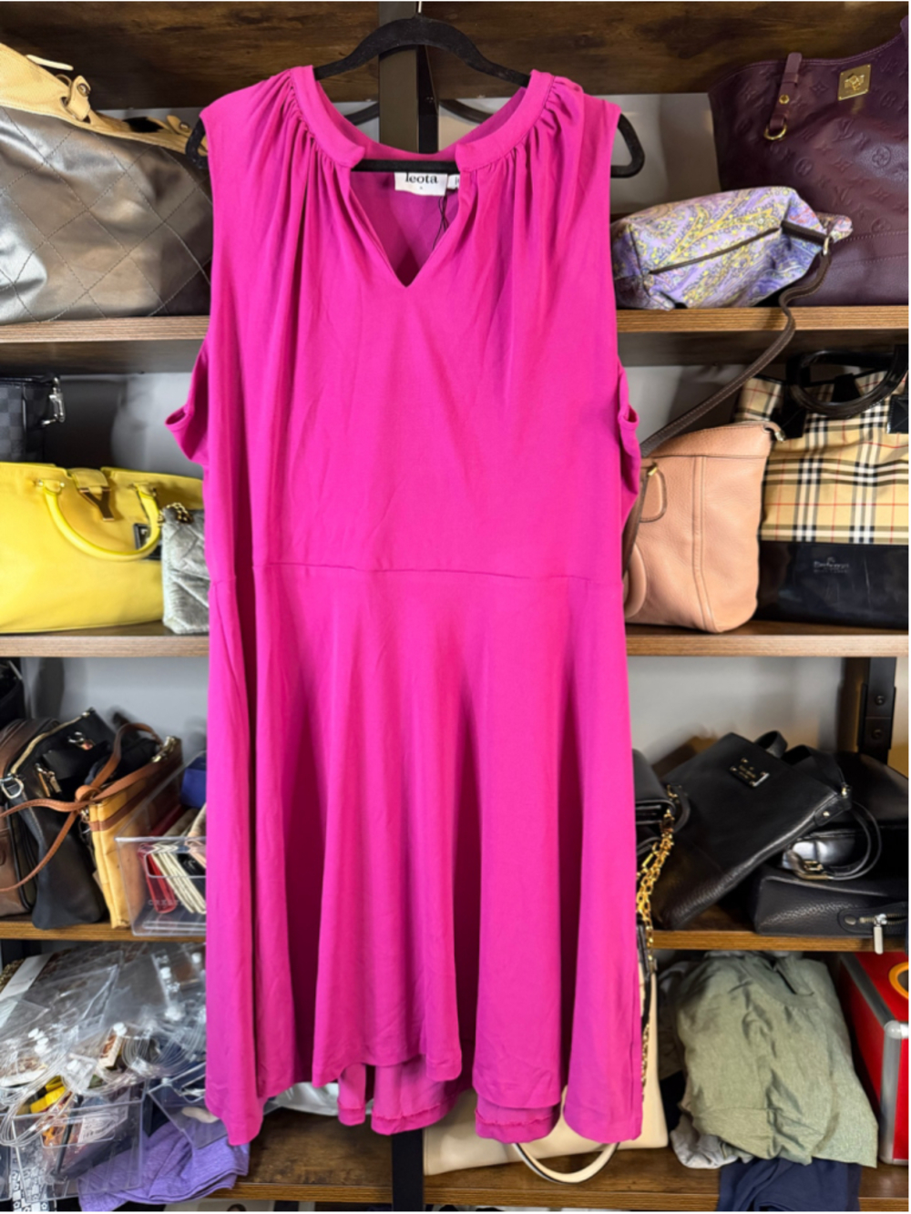 Women's Leota Sleeveless V-Neck Dress Pink Size 3X